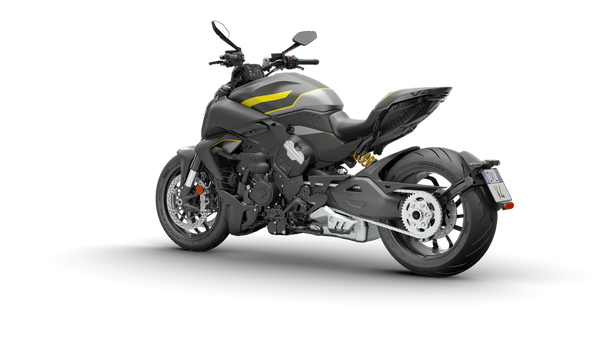 2026 Diavel V4