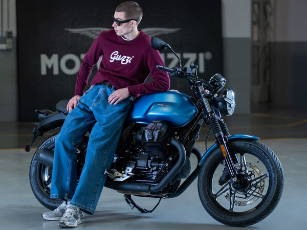 2027 Moto Guzzi V7 Stone