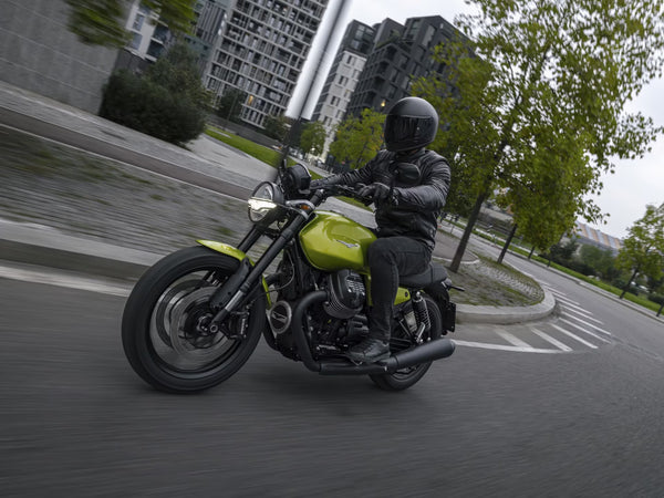 2027 Moto Guzzi V7 Sport