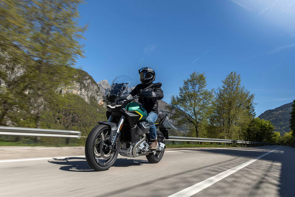 2027 Moto Guzzi Stelvio PFF Rider Assistance Solution
