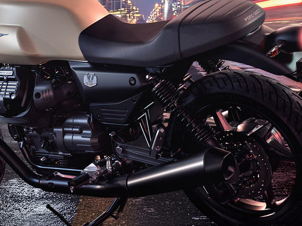 2027 Moto Guzzi V7 Stone