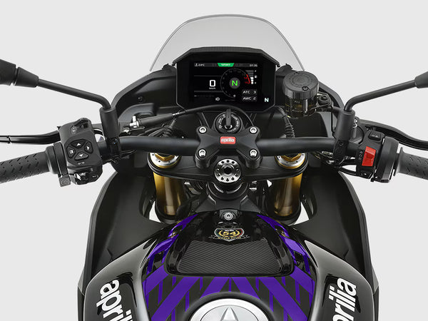 Aprilia Tuono V4 Factory