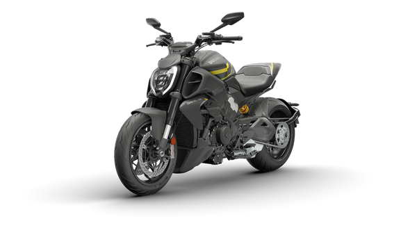 2026 Diavel V4
