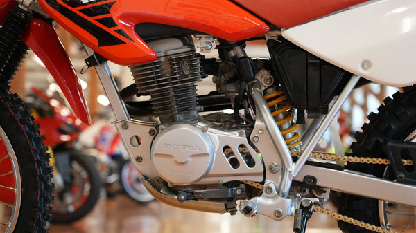 2002 HONDA XR100R