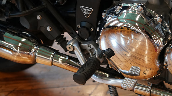 2000 Triumph Thunderbird 900