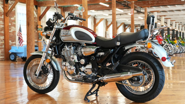 2000 Triumph Thunderbird 900