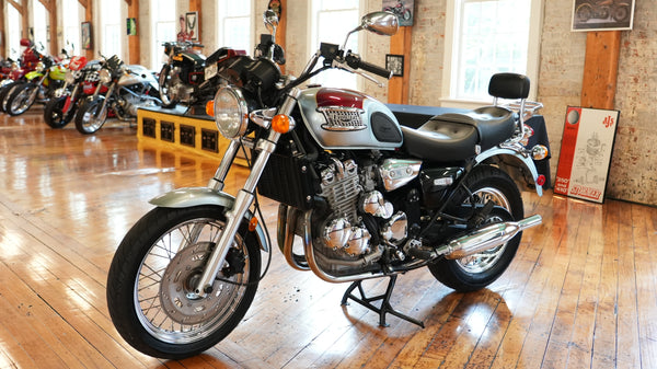 2000 Triumph Thunderbird 900