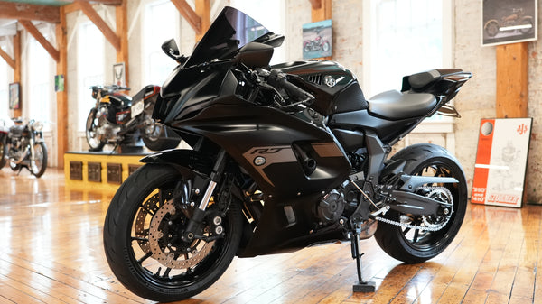 2025 Yamaha YZF-R7