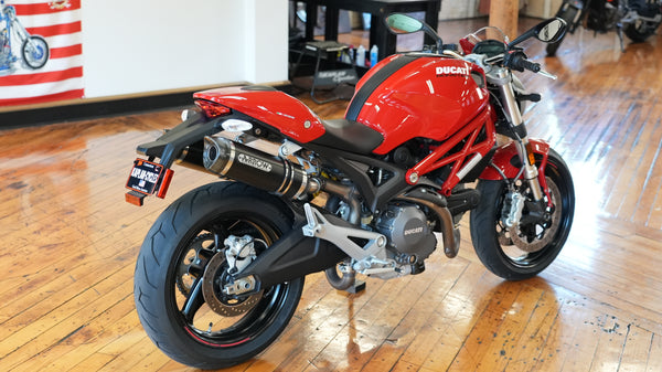 2010 Ducati Monster 696