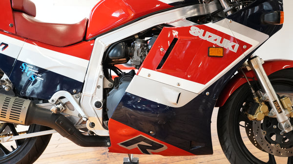 1986 Suzuki GSX-R 1100
