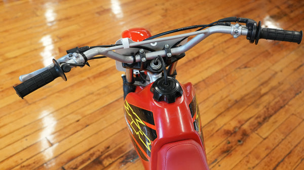 2000 Honda XR100 R