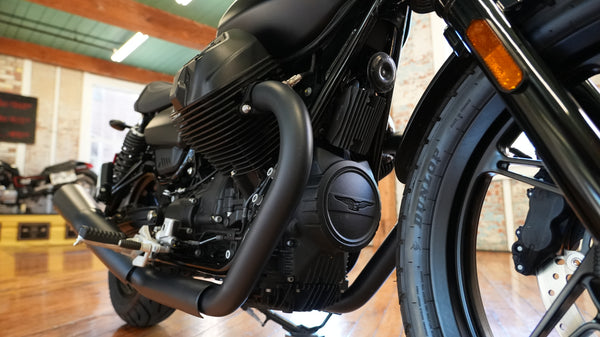 2022 Moto Guzzi V7 Stone