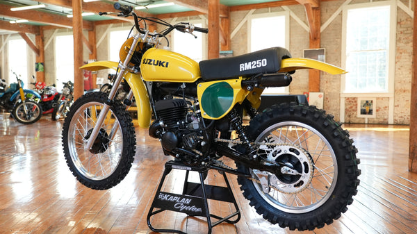 1976 SUZUKI RM250