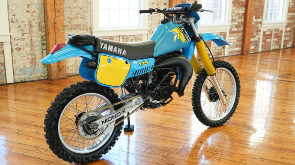 1982 YAMAHA IT175
