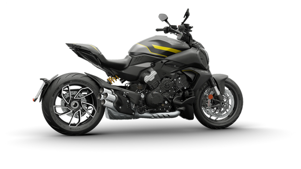 2026 Diavel V4