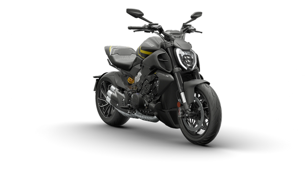 2026 Diavel V4
