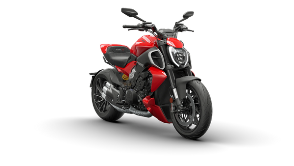 2026 Diavel V4