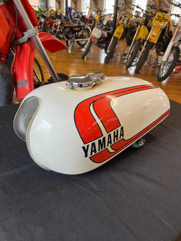 1975 Yamaha RD 250 Fuel tank