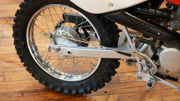 2002 HONDA XR100R