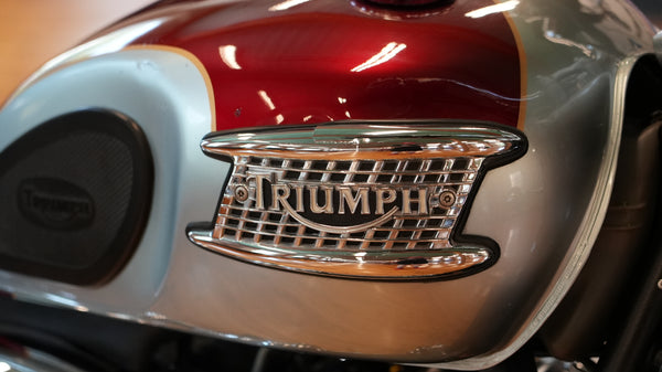 2000 Triumph Thunderbird 900