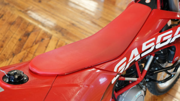 2024 GAS GAS ES700