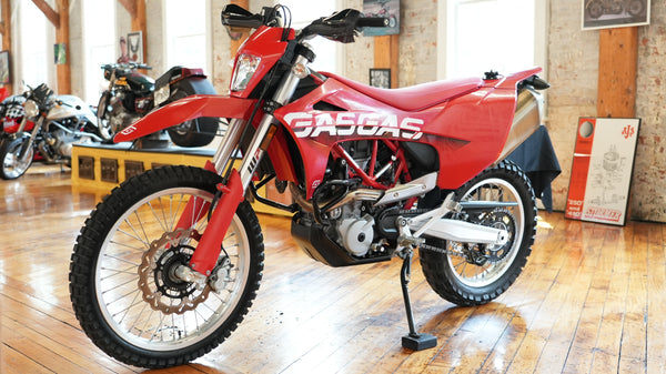 2024 GAS GAS ES700