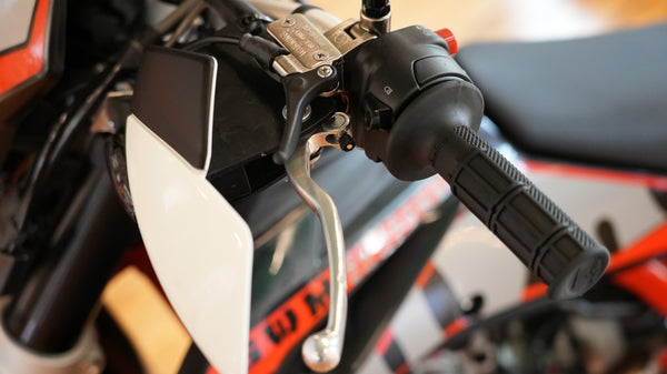 2022 SWM RE500R