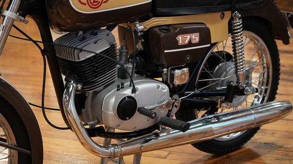 1975 CZ 175