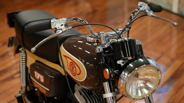 1975 CZ 175
