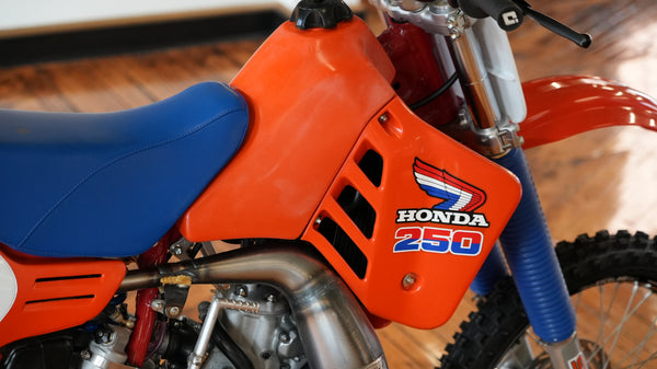 1986 HONDA CR250R