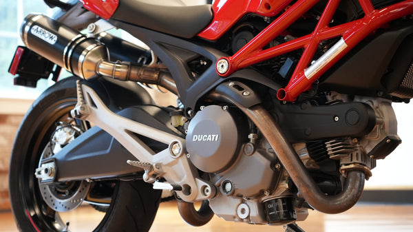 2010 Ducati Monster 696