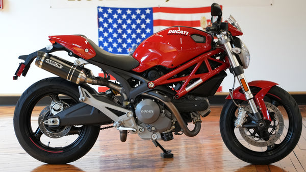 2010 Ducati Monster 696