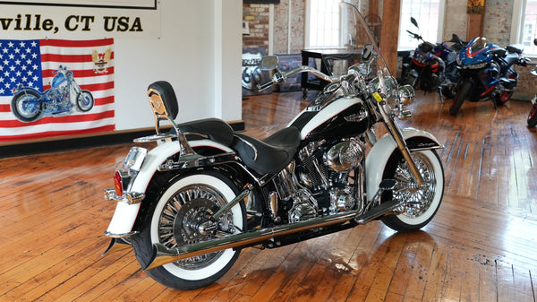 2011 Harley-Davidson Softail Deluxe