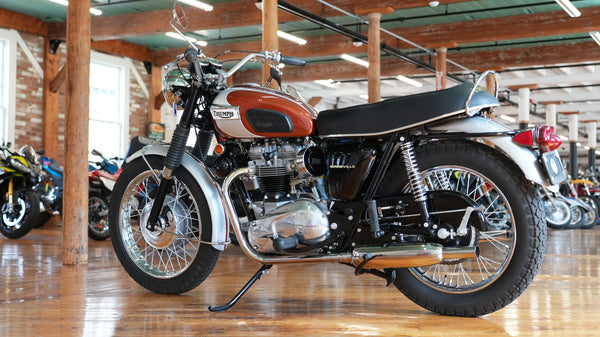 1969 Triumph Bonneville 750