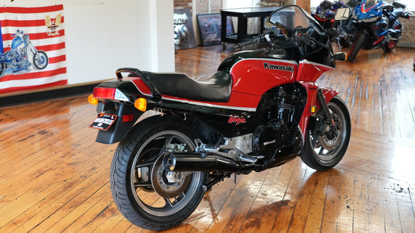 1985 Kawasaki GPZ900