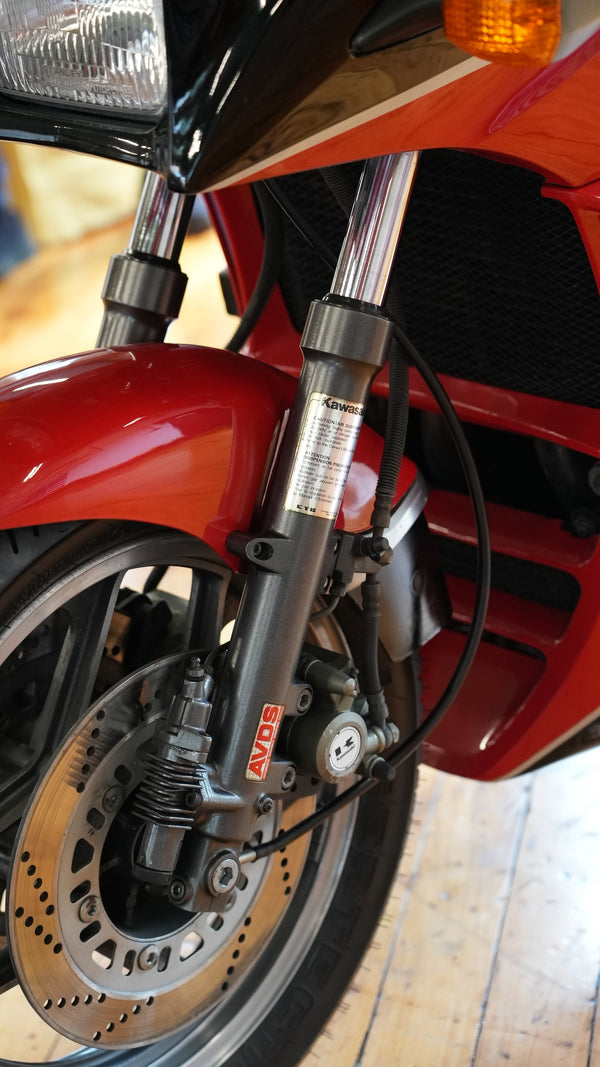 1985 Kawasaki GPZ900