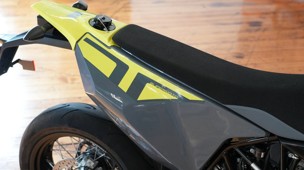 2024 Husqvarna 701 Supermoto