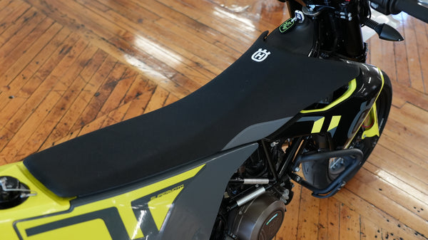 2024 Husqvarna 701 Supermoto