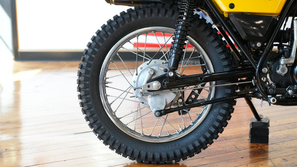 1975 Yamaha DT400