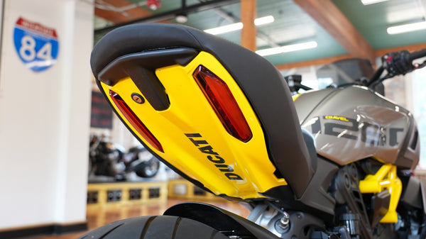 2023 Ducati Diavel 1260 S Black & Steel