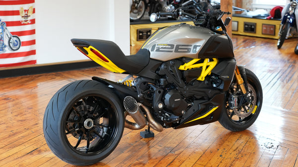 2023 Ducati Diavel 1260 S Black & Steel