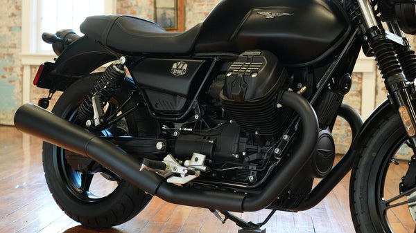 2022 Moto Guzzi V7 Stone