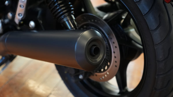 2022 Moto Guzzi V7 Stone