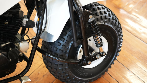 1984 KAWASAKI KLT250-P1
